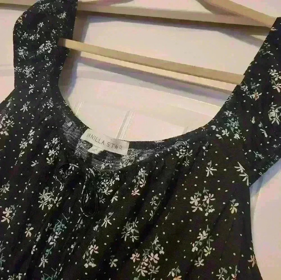 Womens, large, Vanilla Star, short, black, floral, stretchy dress - Picture 3 of 13